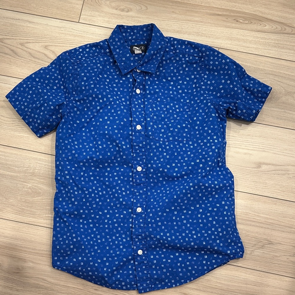 Children’s Place boys button down short sleeve shirt XL (14)